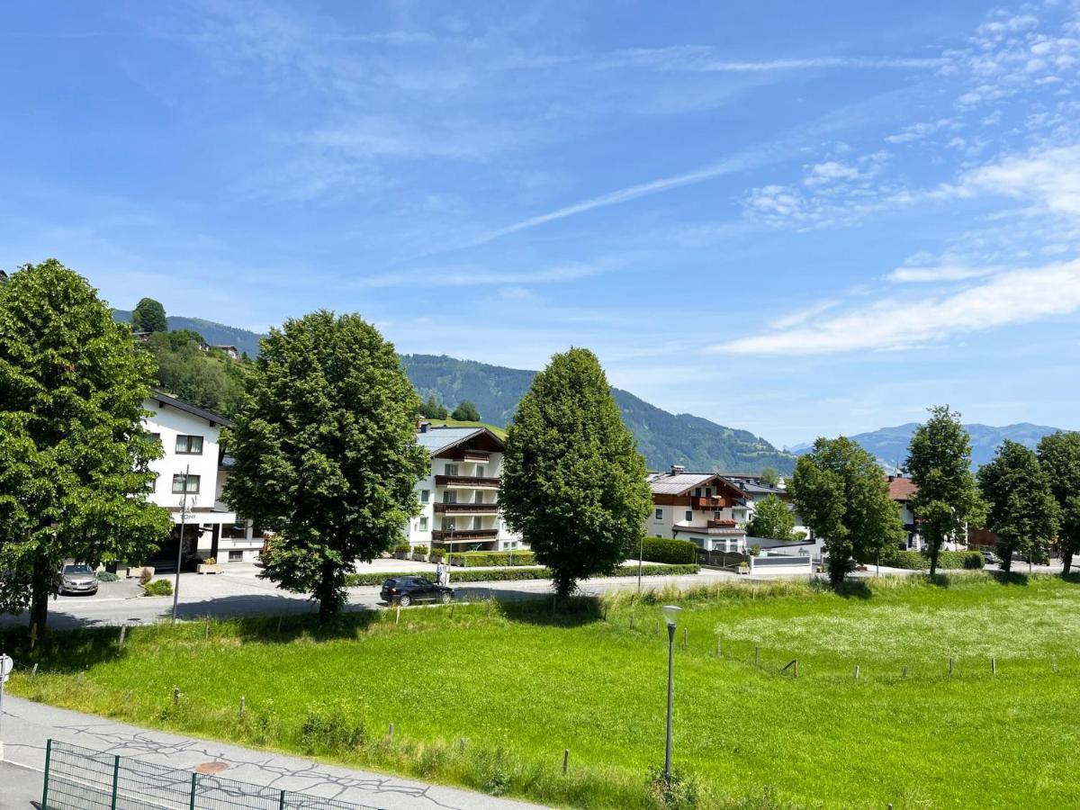 Apartment Zachary- 2 Bedroom -Austrian Alpine Getaways Капрун Екстериор снимка